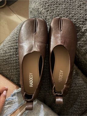 RABOESY SHOES